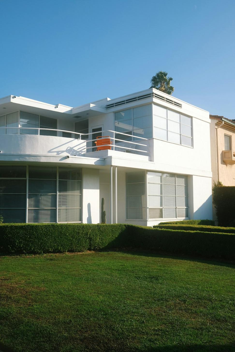 Lakeshore Residence